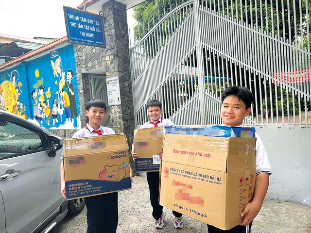 Mùa hè tưng bừng ở Khánh Hội, Vĩnh Hội, Xóm Chiếu - Ảnh 4.