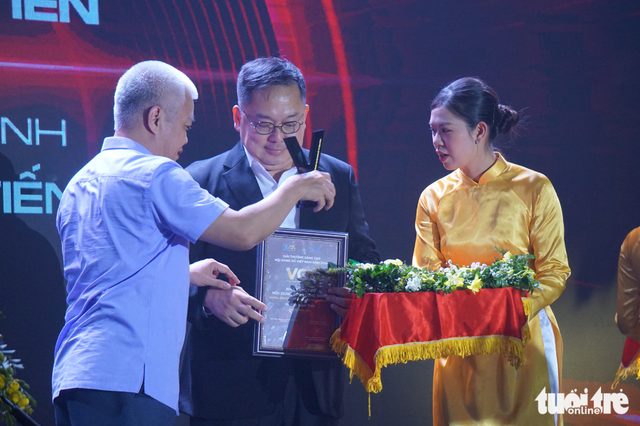 FPT University vice-chairman Hoang Nam Tien passes away
- Ảnh 2. FPT University vice-chairman Hoang Nam Tien passes away
- Ảnh 2.