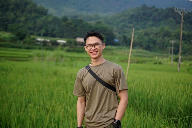 Gen Z Hà Nội bỏ việc lương cao theo đuổi đam mê làm mô hình mini- Ảnh 2.