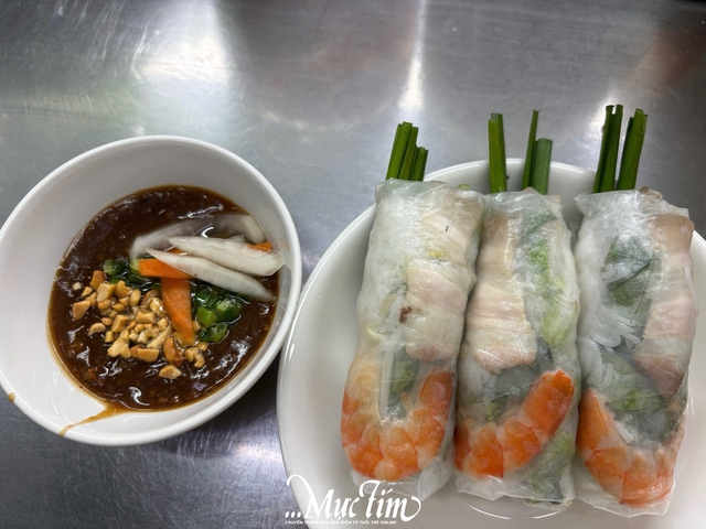 Phường Gia Định: Check-in 'combo' Lăng Ông - chợ Bà Chiểu - Ảnh 7.