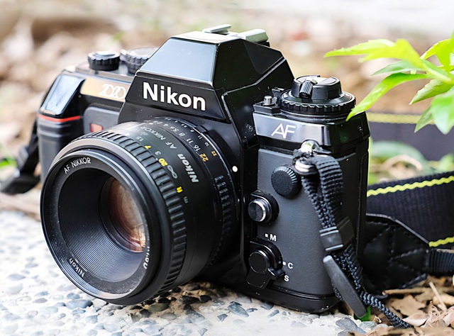 Young Vietnamese rediscover charm of vintage film cameras- Ảnh 1. Young Vietnamese rediscover charm of vintage film cameras- Ảnh 1.