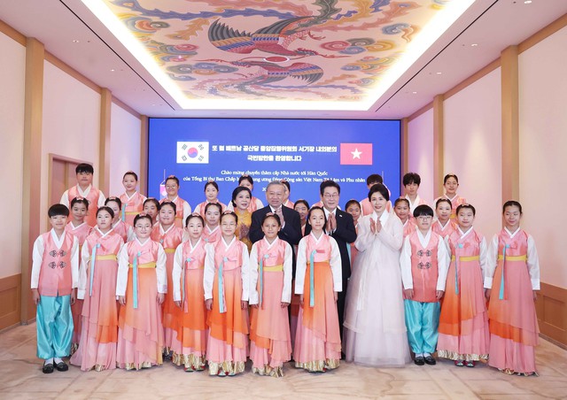 South Korea holds state welcome ceremony for Vietnamese Party chief To Lam- Ảnh 10. South Korea holds state welcome ceremony for Vietnamese Party chief To Lam- Ảnh 10.