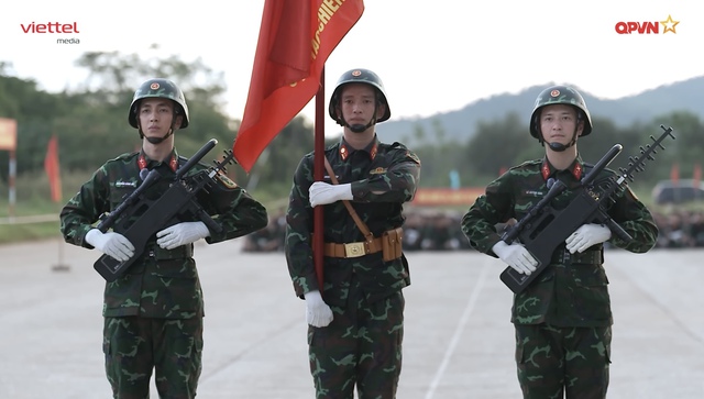 Đồng chí Lê Hoàng Hiệp xuất hiện trong tập 2 Sao nhập ngũ- Ảnh 1.