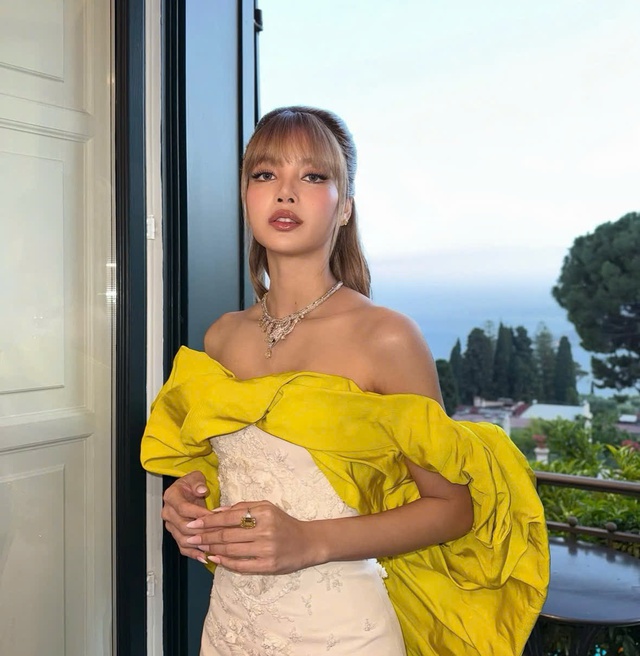 Lisa (BLACKPINK) ra mắt phim ngắn, Hoàng Tử Thao tổ chức lễ cưới tháng 10 - Ảnh 1.