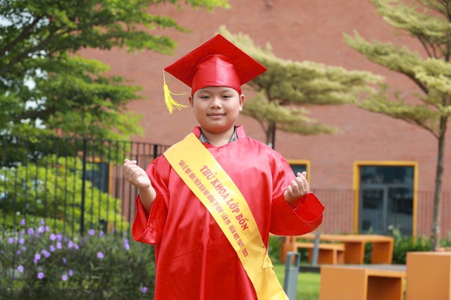 Giải Lê Quý Đôn - người bạn đồng hành trên hành trình phát triển của Nguyễn Hoàng Phúc- Ảnh 3.