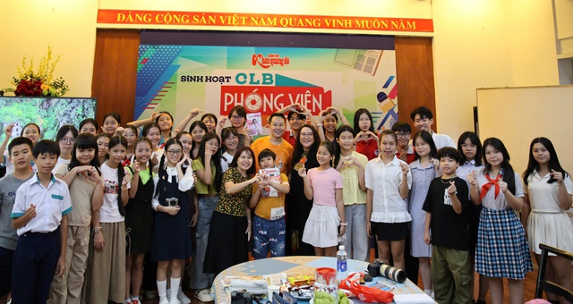 CLB Phóng viên nhí học chụp ảnh cùng nhà báo - tác giả Trung Nghĩa- Ảnh 1.