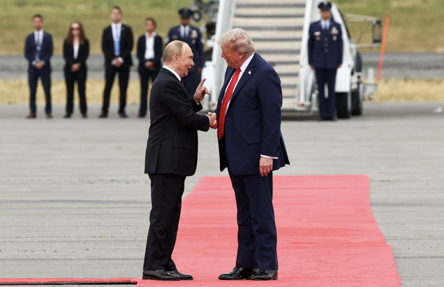 'No deal until there's a deal': Trump-Putin talks yield no breakthrough on Ukraine  - Ảnh 1.