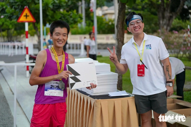 ‘Save Turtles Run’ draws international runners to Ho Chi Minh City’s Con Dao- Ảnh 1. ‘Save Turtles Run’ draws international runners to Ho Chi Minh City’s Con Dao- Ảnh 1.