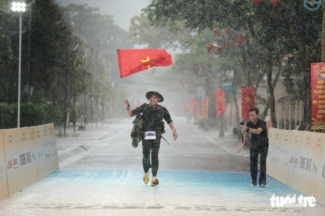 ‘Save Turtles Run’ draws international runners to Ho Chi Minh City’s Con Dao- Ảnh 2. ‘Save Turtles Run’ draws international runners to Ho Chi Minh City’s Con Dao- Ảnh 2.