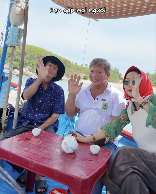 Gia đình Haha gửi lời chào khán giả Anh trai vượt ngàn chông gai - Ảnh 4.