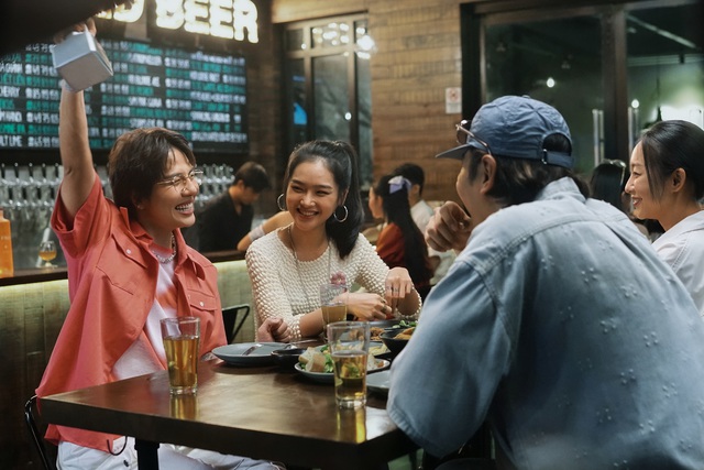 Hoàng tử châu Á Lee Kwang Soo sánh đôi cùng nàng thơ Việt Nam- Ảnh 6.