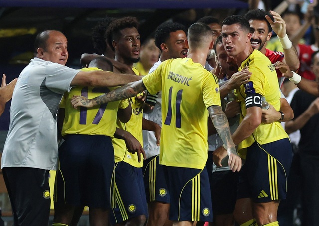 Ronaldo chạm một tay tới Siêu cúp Saudi Arabia- Ảnh 2.