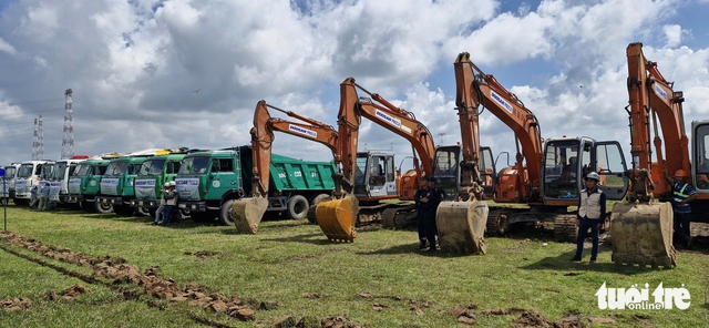 Vietnam launches or completes infrastructure projects worth almost $49bn across 34 cities, provinces- Ảnh 9.
