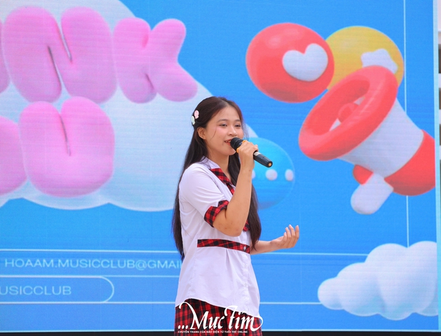 Học sinh Trường THPT Vĩnh Lộc nhảy random dance, làm quen các câu lạc bộ trong năm học mới- Ảnh 4.
