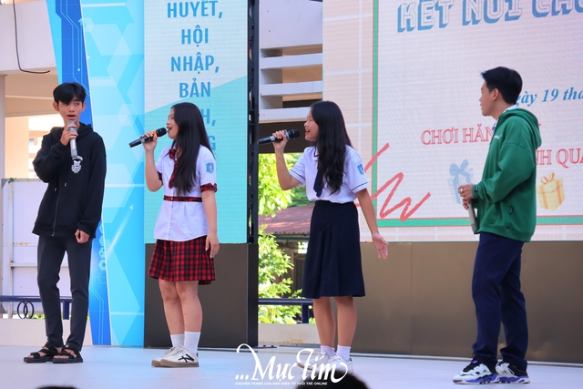 Học sinh Trường THPT Vĩnh Lộc nhảy random dance, làm quen các câu lạc bộ trong năm học mới- Ảnh 5.