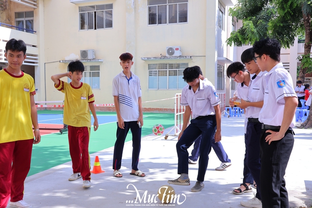 Học sinh Trường THPT Vĩnh Lộc nhảy random dance, làm quen các câu lạc bộ trong năm học mới- Ảnh 24.
