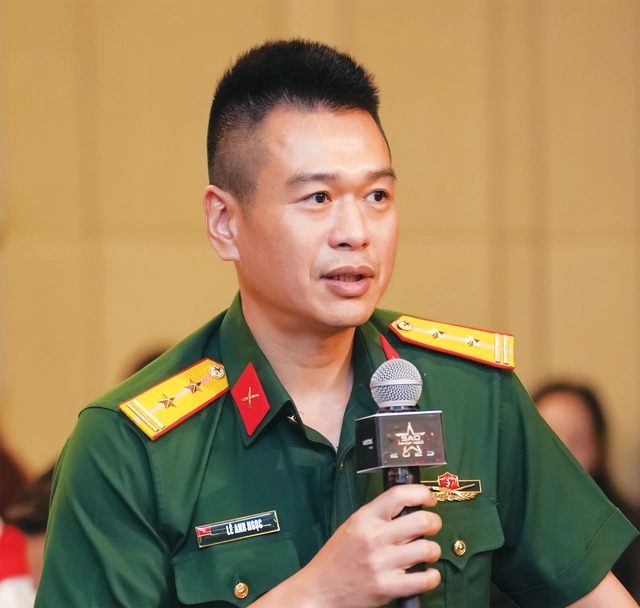 Lộ diện F5 của sao nhập ngũ concert - Ảnh 6.