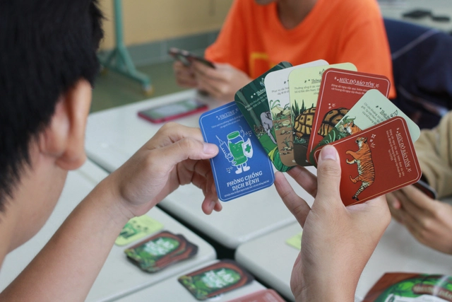 Board game 'Vào rừng Việt Nam' của sinh viên báo chí được cấp quyền tác giả - Ảnh 7.