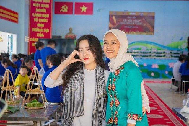 Mùa hè xanh rực rỡ của chiến sĩ tình nguyện Malaysia và Việt Nam- Ảnh 1.
