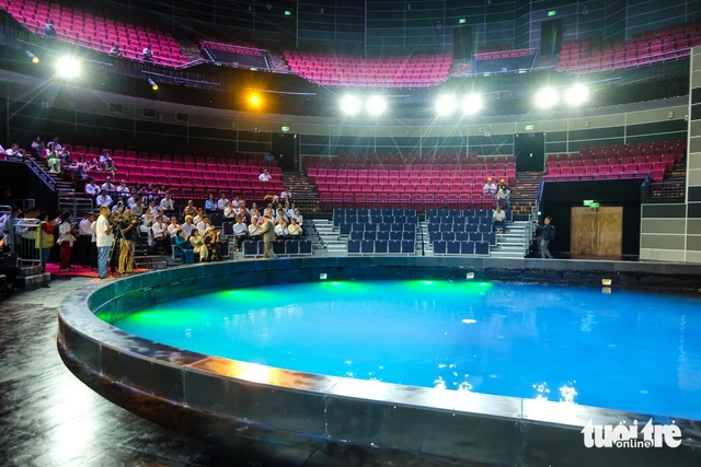Ho Chi Minh City inaugurates multi-purpose circus and performing arts theater - Ảnh 4.