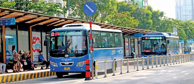 Có thêm 27 tuyến xe buýt điện mới toanh, gen alpha sẵn sàng check-in chưa?- Ảnh 2.