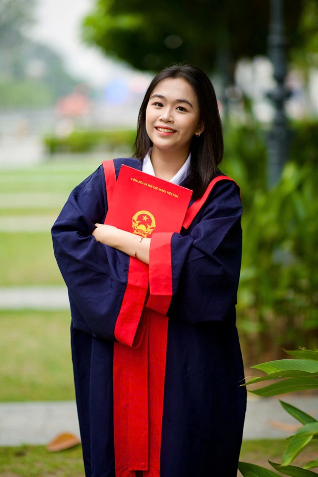 Đếm ngược giờ công bố điểm chuẩn: Sĩ tử 2k7 có tâm trạng ra sao?- Ảnh 4.
