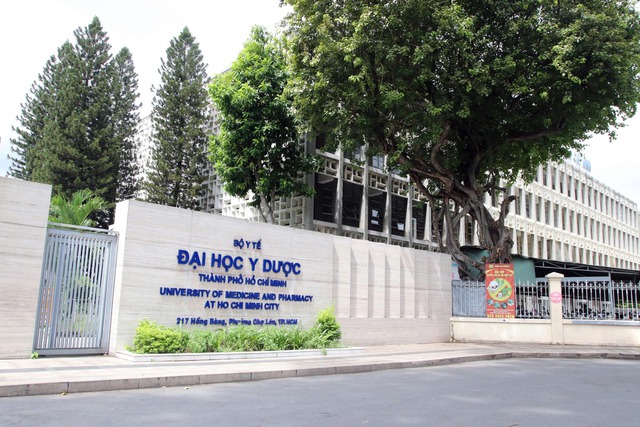 Tổng hợp điểm chuẩn các trường ngành y năm 2025- Ảnh 1.