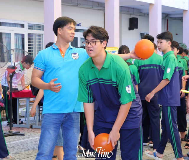 Hành trình mới đầy hứa hẹn của học sinh khối 10 Trường THPT Dương Văn Thì- Ảnh 11.