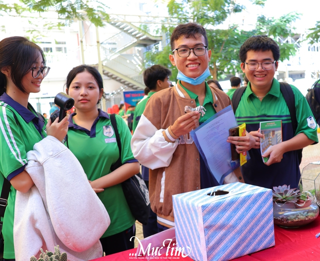 Hành trình mới đầy hứa hẹn của học sinh khối 10 Trường THPT Dương Văn Thì- Ảnh 18.