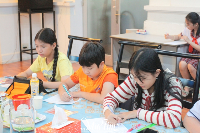 Khám phá “hậu trường” làm báo cùng CLB Phóng viên nhí - Ảnh 10.