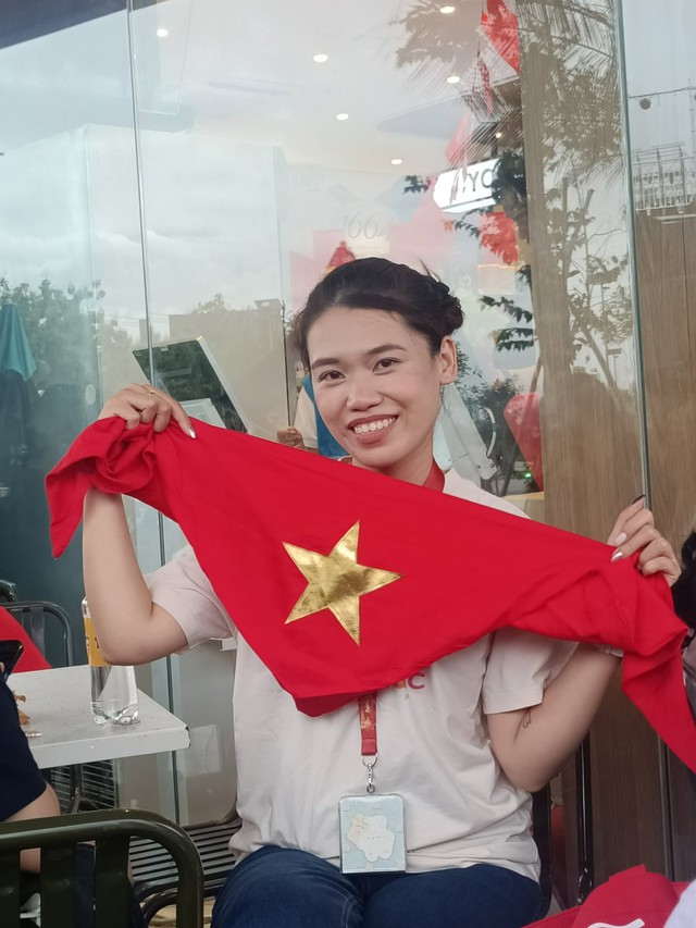 Sao nhập ngũ concert: Nhiều khán giả đến sớm trước 5 tiếng đồng hồ - Ảnh 3.
