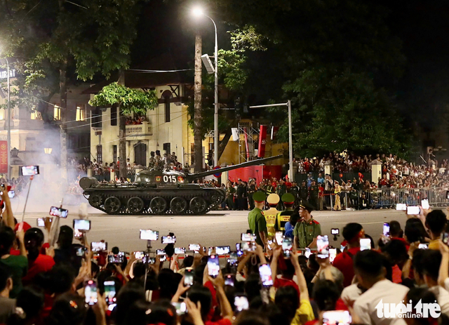 Second National Day parade rehearsal in Hanoi delivers stunning visuals
- Ảnh 4. Second National Day parade rehearsal in Hanoi delivers stunning visuals
- Ảnh 4.