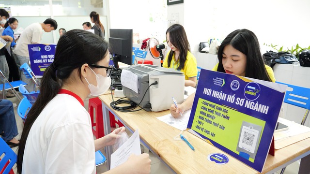 Những mốc thời gian tân sinh viên Trường đại học Trà Vinh cần ghi nhớ - Ảnh 1.