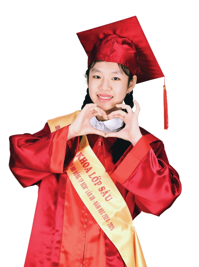 Bật mí về các thủ khoa - Ảnh 2.