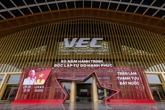 Sáng nay 28-8 khai mạc 2 triển lãm ở Hà Nội, có gì đặc biệt?- Ảnh 1.