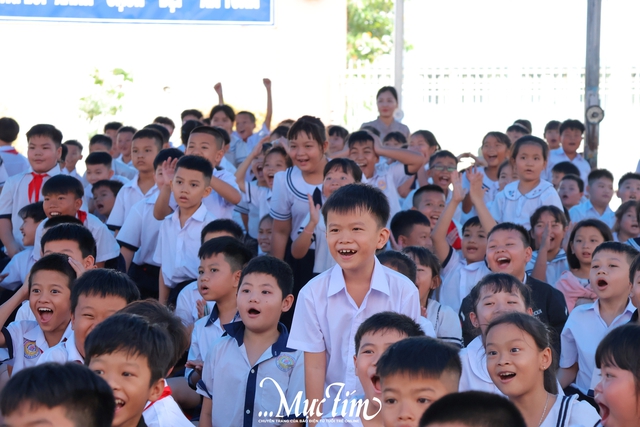 Tổng kết chương trình Sách báo trao tay - Điều hay sẽ đến: Tạm biệt mùa hè nhiều niềm vui!- Ảnh 19.
