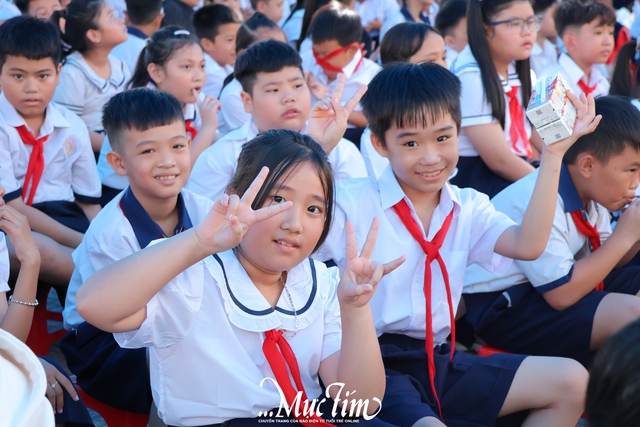 Tổng kết chương trình Sách báo trao tay - Điều hay sẽ đến: Tạm biệt mùa hè nhiều niềm vui!- Ảnh 4.