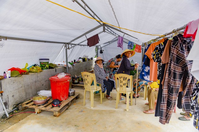 Hundreds of homes flooded in Vietnam’s Thanh Hoa after storm Kajiki- Ảnh 4.