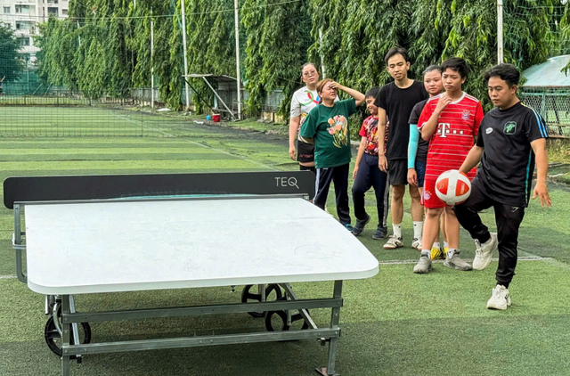 Ho Chi Minh City residents embrace multiple sports through free summer program
- Ảnh 1. Ho Chi Minh City residents embrace multiple sports through free summer program
- Ảnh 1.