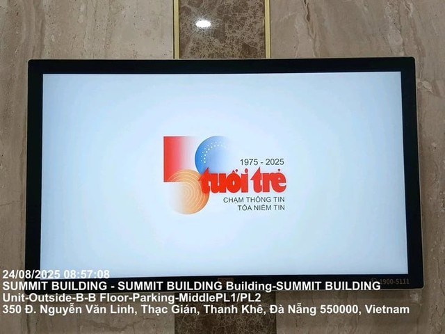 Tuoi Tre's 50th-anniversary logo shown on 5,000 elevator LCD screens in major cities - Ảnh 9. Tuoi Tre's 50th-anniversary logo shown on 5,000 elevator LCD screens in major cities - Ảnh 9.
