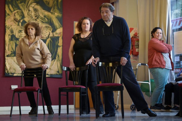 In Argentina, the tango keeps Parkinson's symptoms at bay - Ảnh 1.