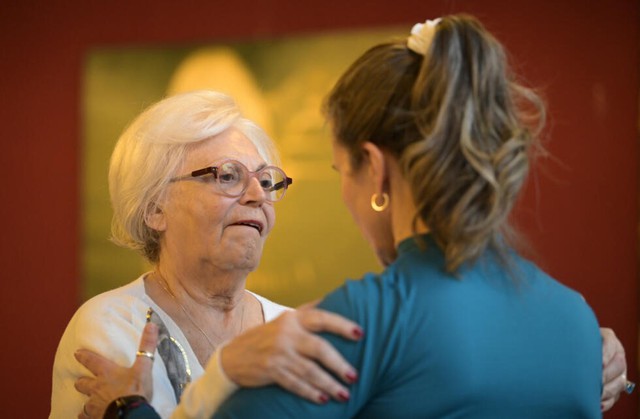 In Argentina, the tango keeps Parkinson's symptoms at bay - Ảnh 2.