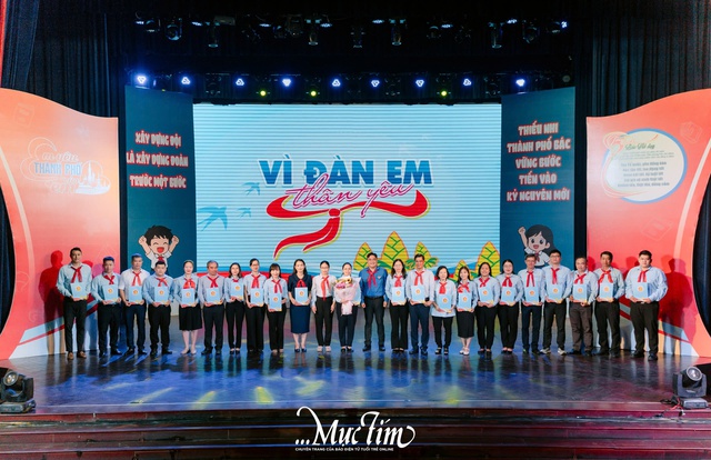 Ra mắt Hội đồng Đội TP.HCM giai đoạn lâm thời- Ảnh 1.