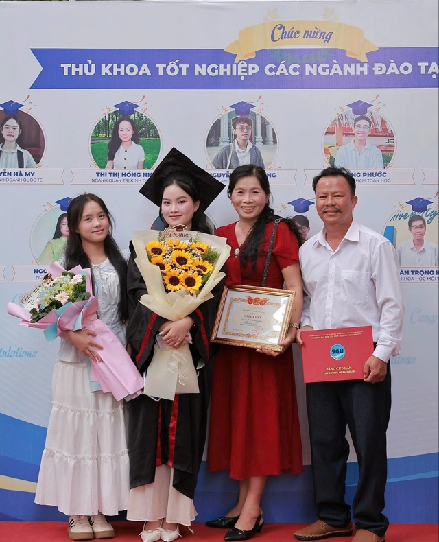 Bí quyết đạt điểm cao từ thủ khoa tốt nghiệp Trường đại học Sài Gòn - Ảnh 1.