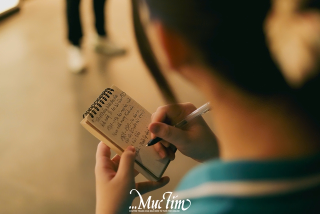 Teen Trường THPT Ten Lơ Man hóa thân thám tử truy tìm manh mối lịch sử tại bảo tàng - Ảnh 8.