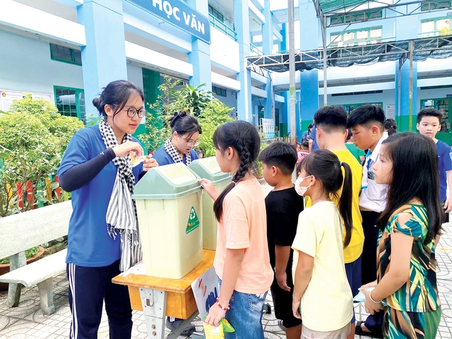 Thêm xanh thành phố chúng mình - Ảnh 2.