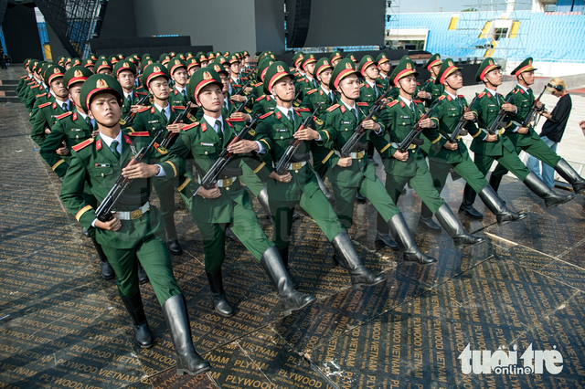 68 Vietnamese soldiers to recreate Moscow parade at Hanoi stadium- Ảnh 4. 68 Vietnamese soldiers to recreate Moscow parade at Hanoi stadium- Ảnh 4.