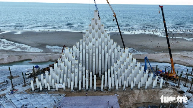 Ho Chi Minh City’s Vung Tau coastal revamp nears completion ahead of National Day holiday - Ảnh 1. Ho Chi Minh City’s Vung Tau coastal revamp nears completion ahead of National Day holiday - Ảnh 1.