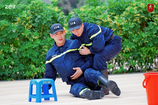 Chiến sĩ quả cảm tập 6: Hồi kết rực lửa của chặng Phòng cháy chữa cháy và cứu nạn cứu hộ - Ảnh 2.
