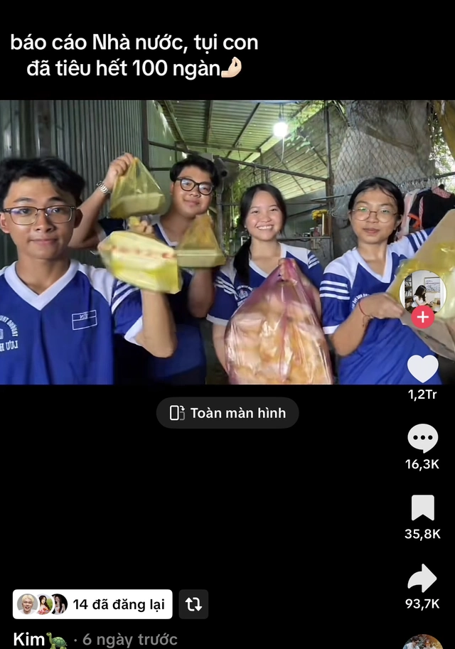 Nhóm học sinh Trường THPT Lưu Hữu Phước được tuyên dương vì hành động đẹp dịp lễ 2-9 - Ảnh 1.